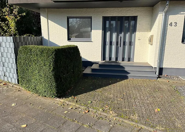 Mit Bueroecke 公寓 *